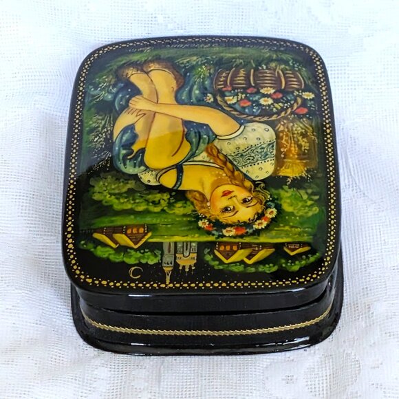 Vintage Russian USSR Signed Fedoskino Summer Lacquer Jewelry Trinket Box 5.5"x4" - Picture 8 of 12